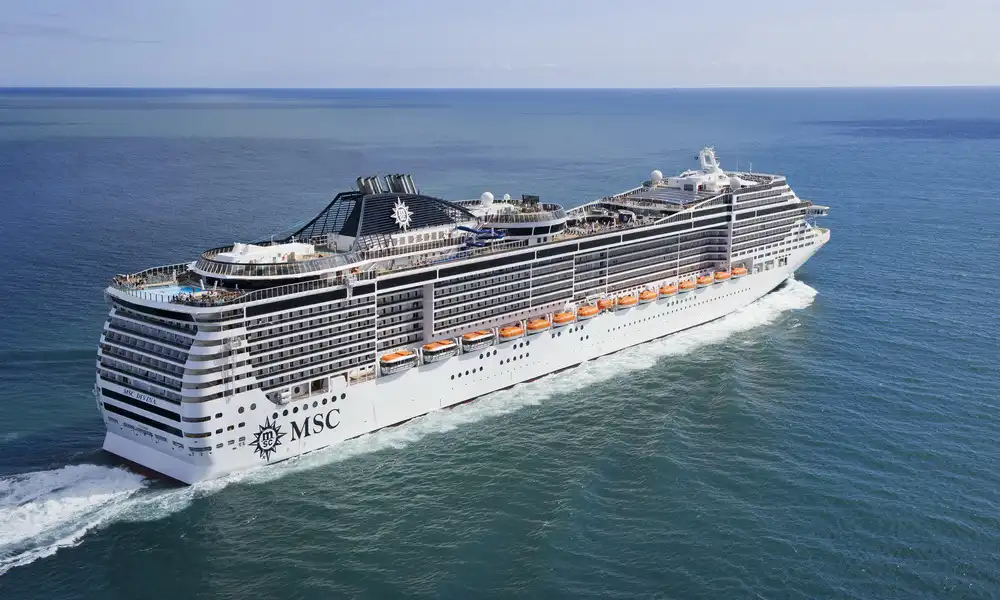 MSC Divina