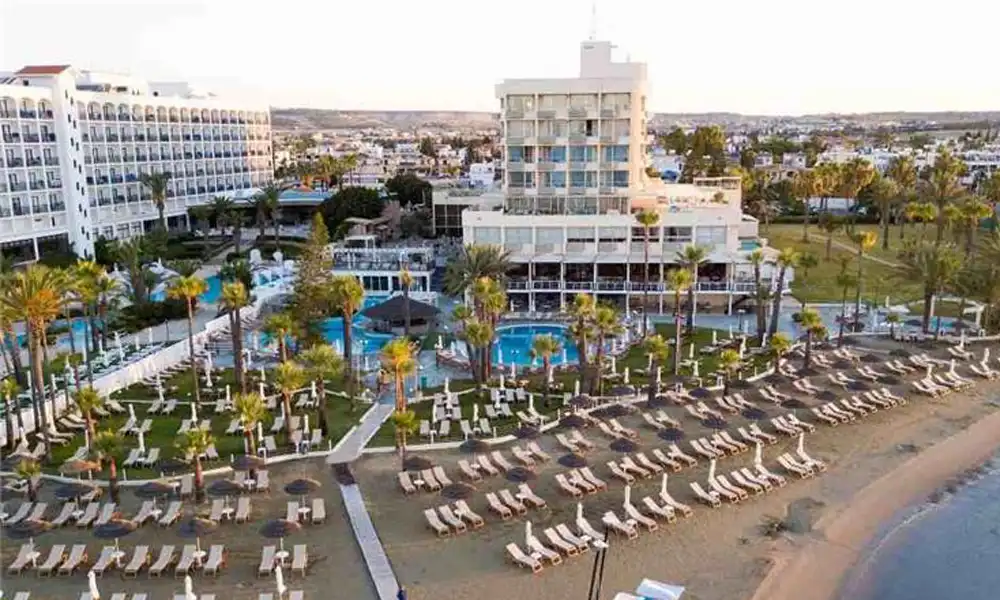 Hotel Golden Bay