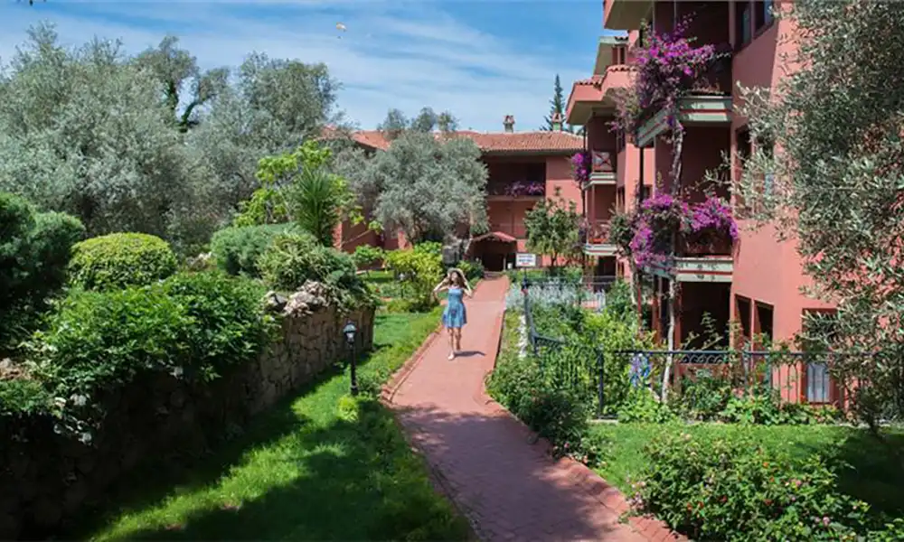 Sundia By Liberty Suncity